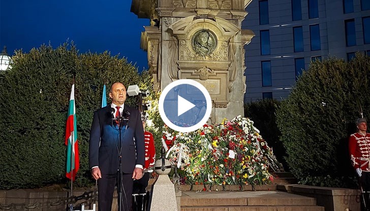 Чистата и свята република е далеч, но братството нерядко се проявява, допълни държавният глава