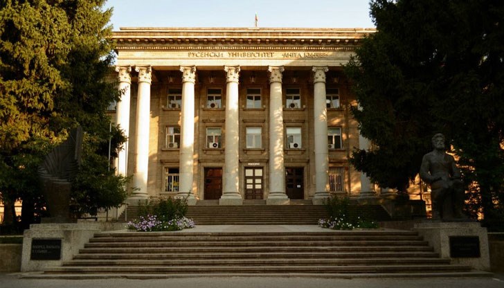 Специалност „Европейско и международно сътрудничество“ е интердисциплинарна програма Специалност „Европейско и международно сътрудничество“ е интердисциплинарна програма