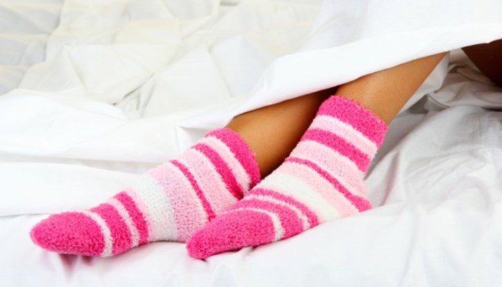 5 причини за носенето на чорапи по време на сън