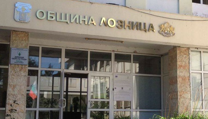 Общински съветник от ДБ в Лозница обжалва решението за превеждане на сумата за дарението по сметката на ДПС