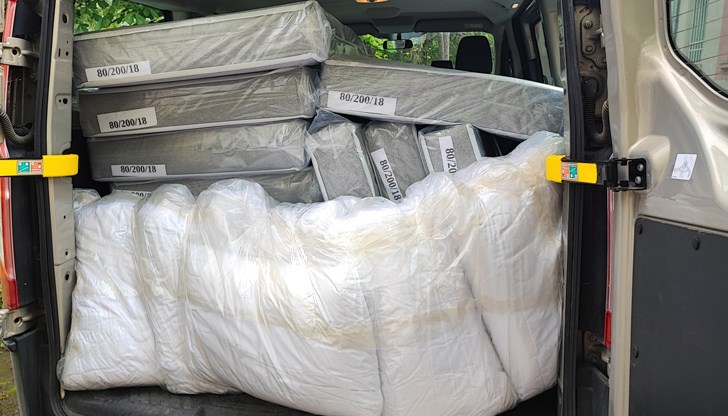 Приемат се нови неупотребявани вещи от първа необходимост