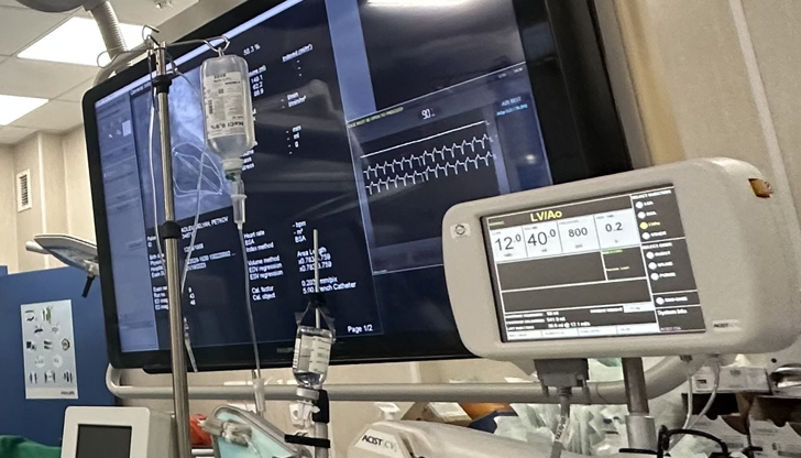 В УМБАЛ Проф. д-р Александър Чирков“ успешно имплантират СRТ-D пейсмейкърШестима