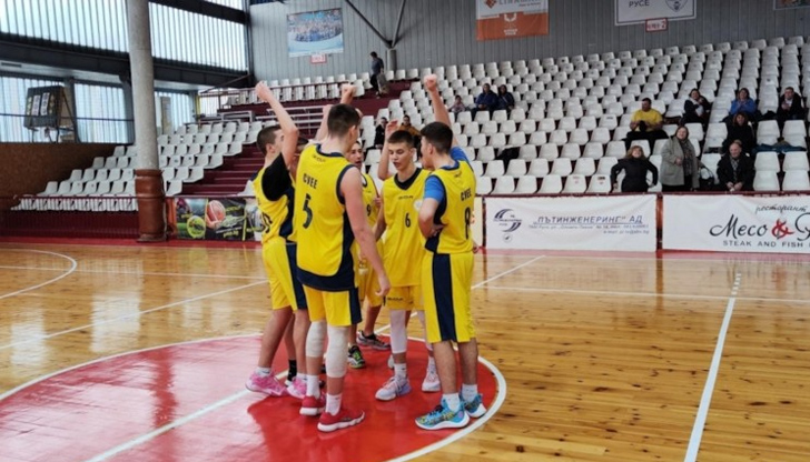 Четирите отбора, които се класираха във финалната фаза, бяха: СУЕЕ