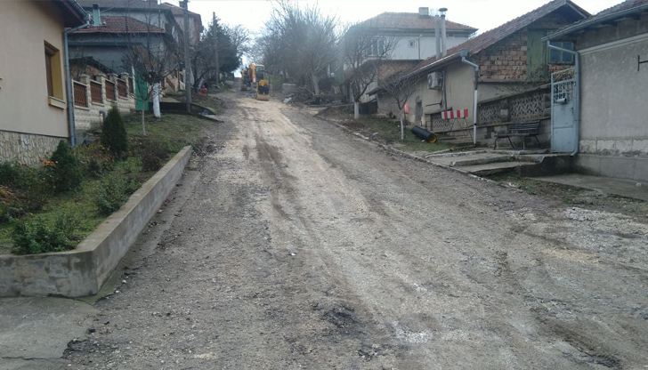 В ЕС тенденцията е обратна - 10,4% от жителите на