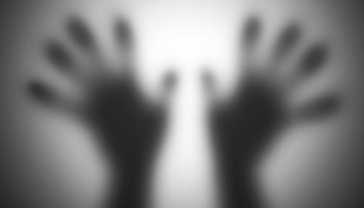 11-годишното момче е казало, че баща му го е заключвалСигнал