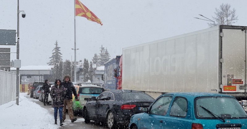 Сред тях е и депутатът от Възраждане Ангел ГеоргиевТримата български