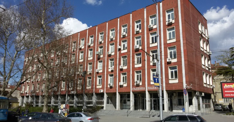 Мъжете са помогнали на 13 души от Афганистан да преминат