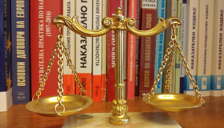 Обвиняемият Румен Тончев се е възползвал от правото си да