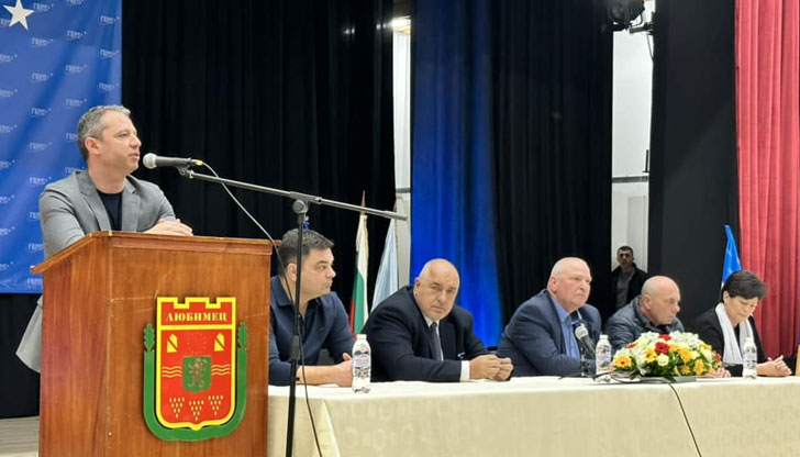 В ГЕРБ не коментираме темата за премиер, а търсим решение