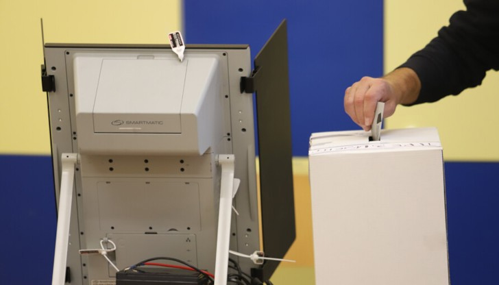 Печатницата ще изпрати мостри и на хартиената бюлетина, и на