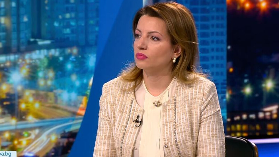 В решението на парламента е записано да продължи работата на