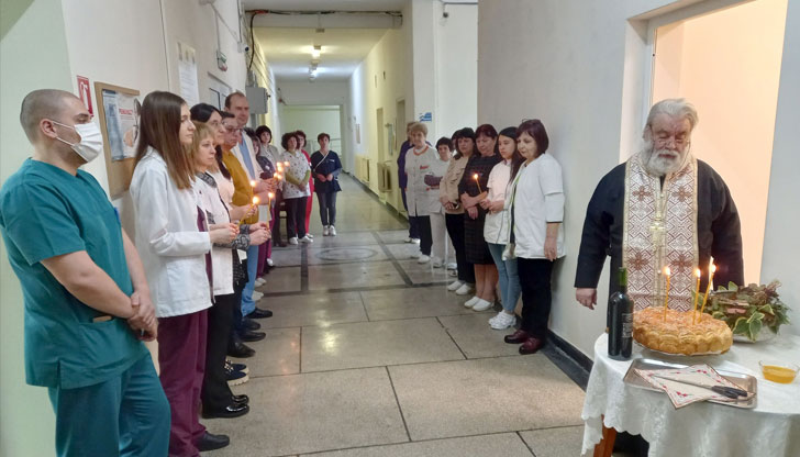 С апарат за високоинтензивна магнитна терапия - единствен в региона,