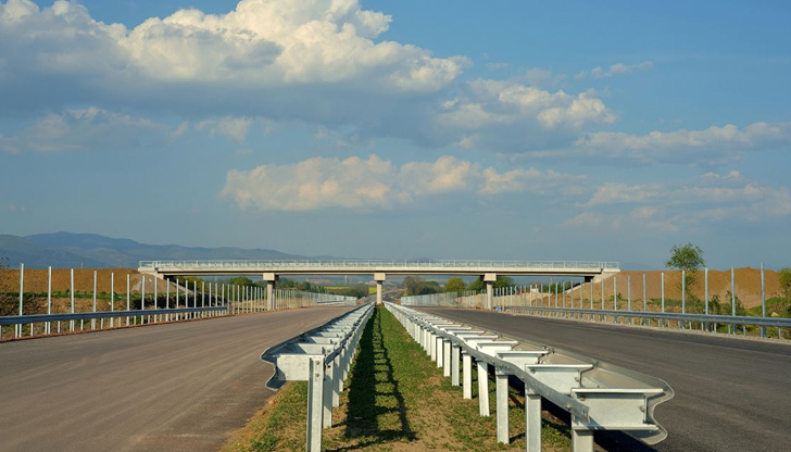 Асфалтът на АМ Хемус е с 11 см по-тънък, в
