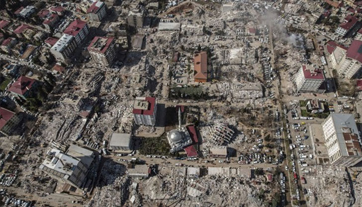 Българската група е от 27 души, днес очакваме още 20