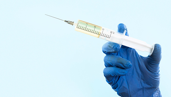 В социалните мрежи се твърди, че непознат мъж е убол