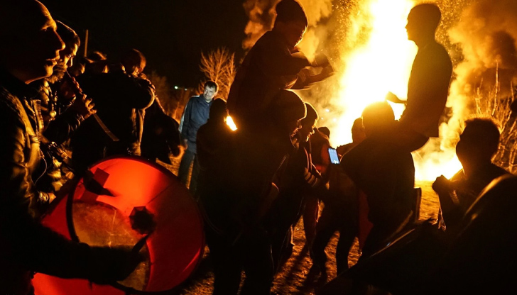 Програмата започва след 16:00 часа на 26 февруари, неделя на