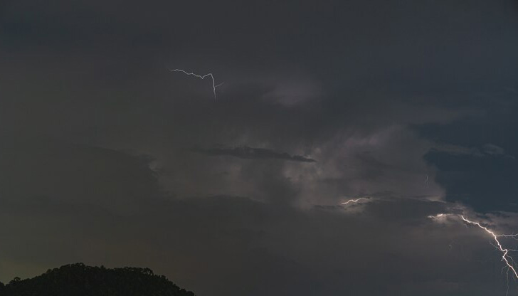 Очаква се бурите да са на места, в Южна БългарияНа