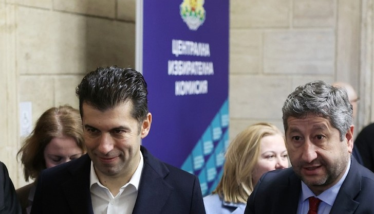 Точно 9999 подписа внесоха в ЦИК двете партии при регистрацията