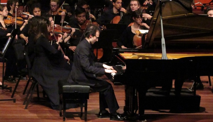 21-годишният Николай Димитров е възпитаник на Консерватория Принц Клаус“ в