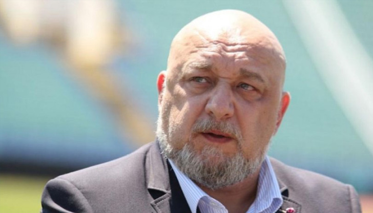 Така не само времето нас обръща, но и ние него,