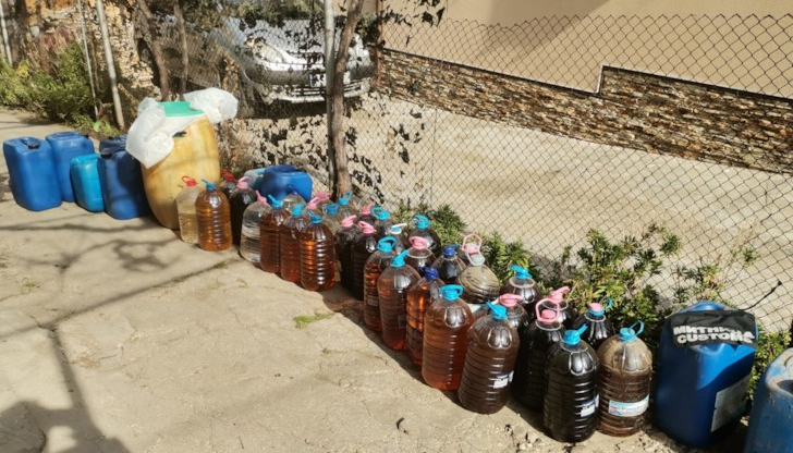 Над 2300 литра са задържани от ТД Митница Русе от