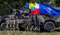 "Политико": НАТО бърза да складира военно оборудване по източния фланг на алианса