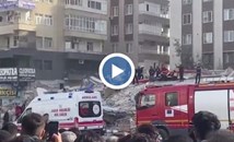 Шестетажна сграда се срути след нов трус в Хатай