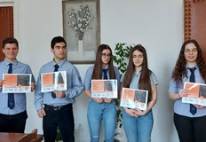В Националния кръг участваха три отбора от математическата гимназияЕвропейската олимпиада