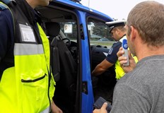 Мъжът е неправоспособен и е управлявал нерегистриран мотопедОбразувано е бързо