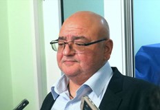 Той финансира последния лагер на националния отборПреврат във вдигането на