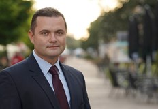 Първият мандат не ми стигна смятам да продължа работата си Считам