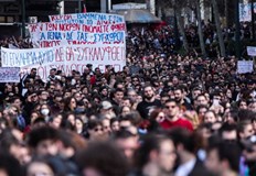 Очаква се корабите да останат на всички пристанища в страната