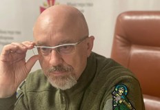 Армията средно използва около 110 хиляди 155 милиметрови снаряда което е