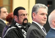 Малинов обяви че ръководената от него международна организация ще събере