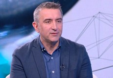 Подписката за референдум за президентска република върви допълни тойИвайло Вълчев