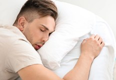 Хъркането може да е сигнал че страдате от обструктивна сънна