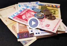 По данни на НСИ средното месечно възнаграждение в областта е