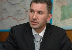 Полицаи претърсват офисите муМВР претърсва офисите на Велико Желев съобщи