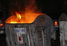 Русенските пожарникари са гасили запалени метални контейнери за сметПрез последните