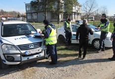 Арестуван е пиян шофьор в град Бяла както и са