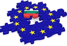 По искане на прокуратурата на ЕС е бил наложен запор