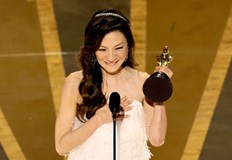 Мишел Йео е първата азиатка с наградата за най добра актрисаФентъзи