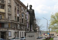 На 17 март от 10 30 часа в пространството между складовата