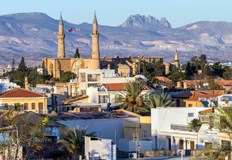 Българите заемат 11 о мястоРуснаците са най голямата група чуждестранни купувачи на