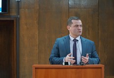 Русенци трябва да кажат дали ще бъде мавзолей или летище