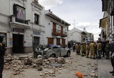 Съобщава се и за ранени които по време на труса