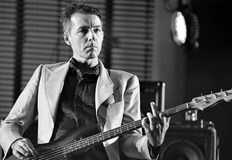 На 56 годишна възраст след три месеца прекарани в болница почина