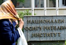 При заварените случаи няма изискване за подаване на заявление в
