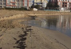Има установени нарушения от концесионера на плажната ивицаБагери в пясъчните