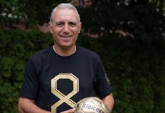 До този момент Гриша Ганчев притежаваше 76 2 от акциите на